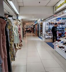 Lucky Plaza (D9), Shop House #560865951